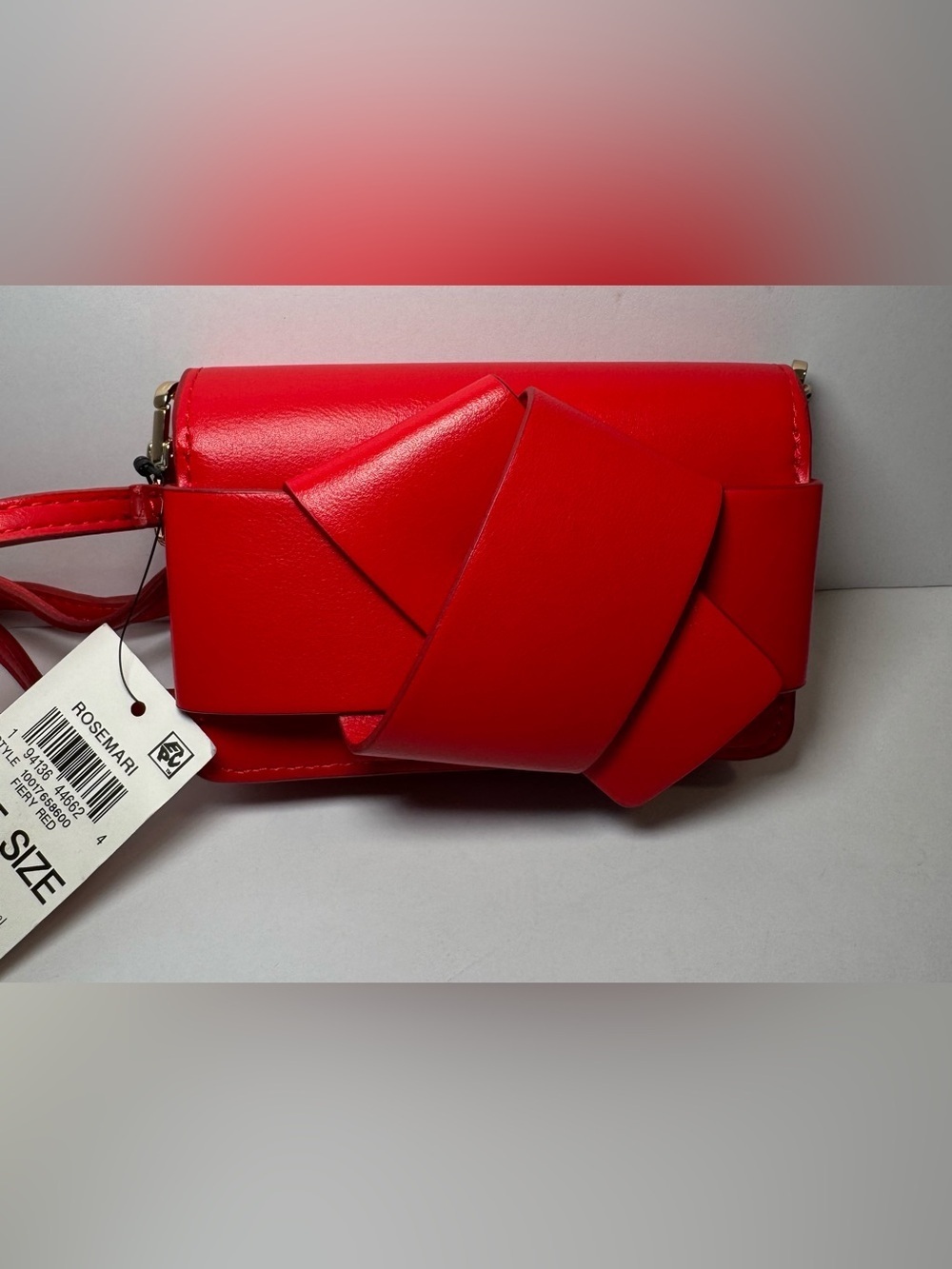ADORABLE On 34th ROSEMARI red crossbody wallet NWT